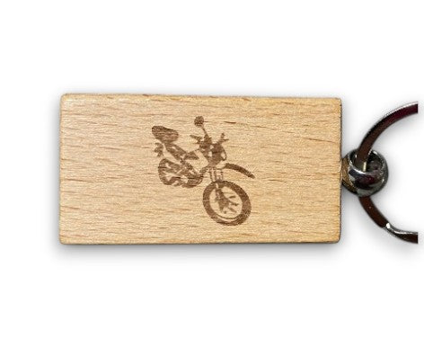 Breloc din lemn personalizat – gravat prin laser ✨